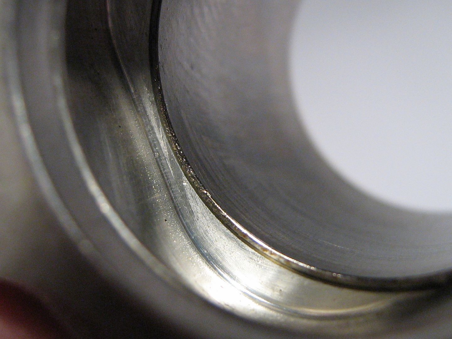 F1 Pneumatic Valve Spring, a closer look